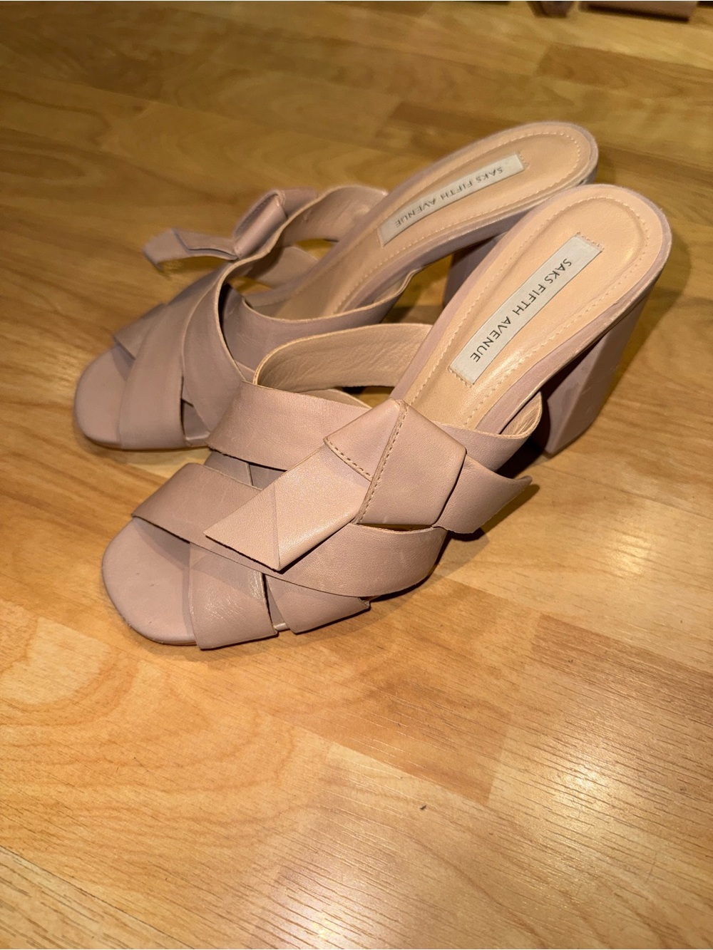 Saks Fifth Avenue Nude Braided Slide beige leather sandal block heel size 6m